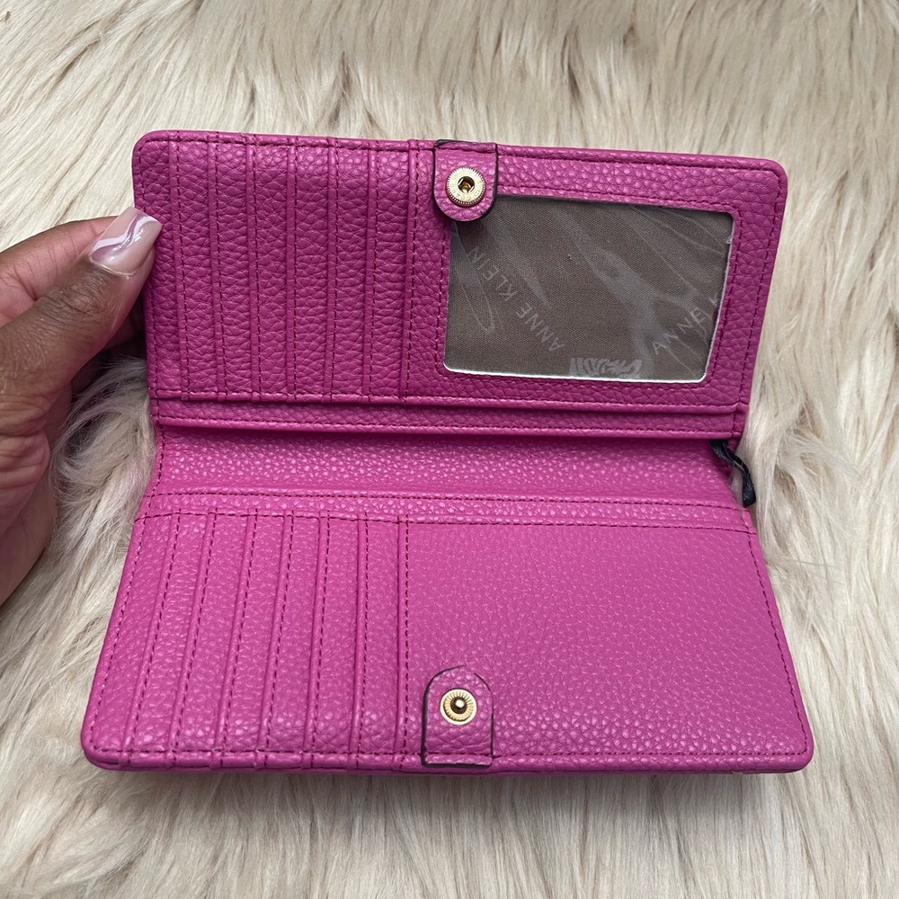Wallet - Picture 6 of 9